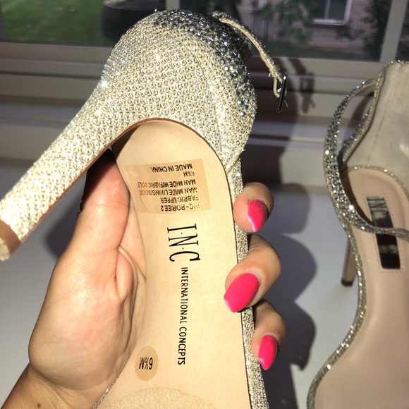 INC bing heels with jewels - Picture 6 of 7
